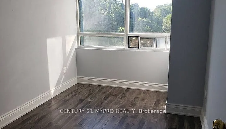 3050 Ellesmere Rd #915 — Photo 6