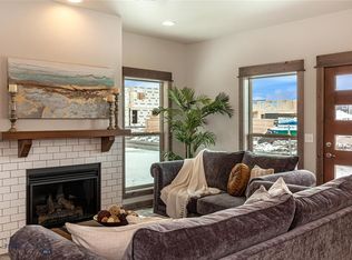 1305 Fozzie Ln #C, Belgrade, MT 59714