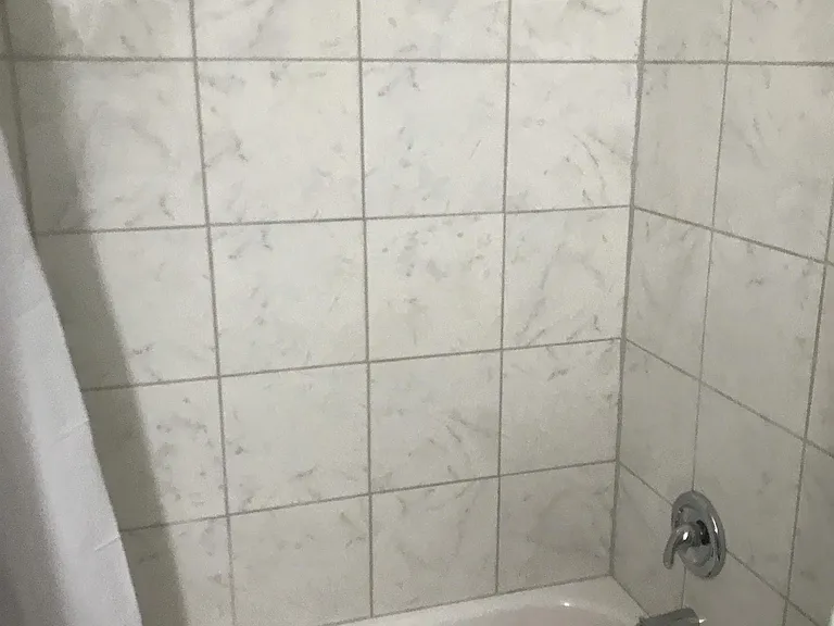 2333 W Clifton Ave — Photo 16