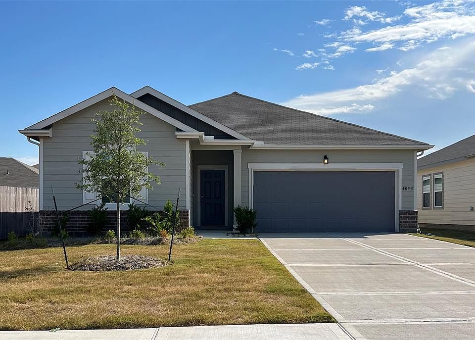 1st image of 4055 Scarlet Oak Ln
