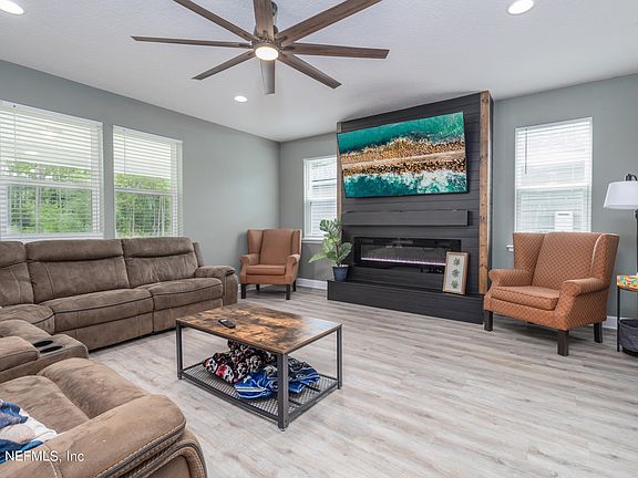 2nd image of 153 OSPREY MILLS Lane