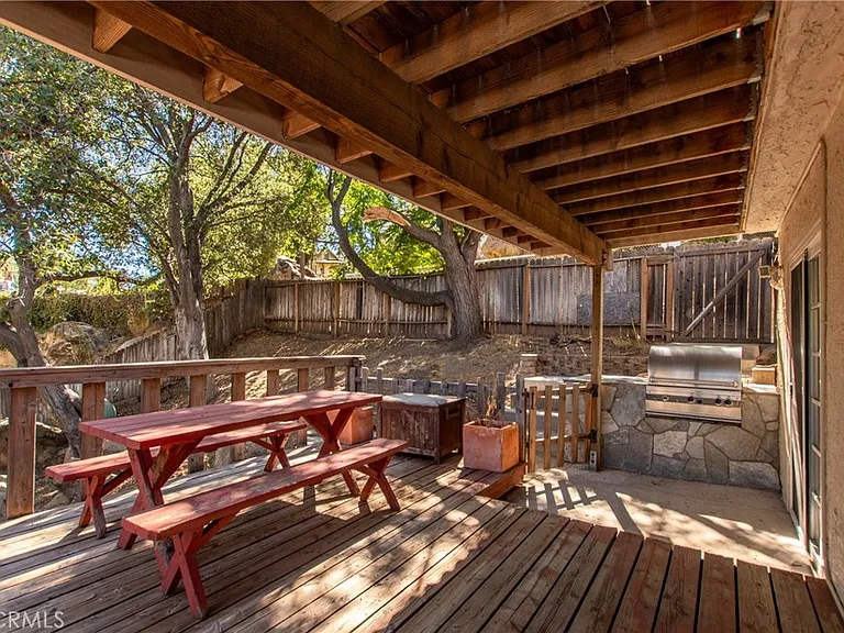 23586 Ehlers Dr — Photo 34