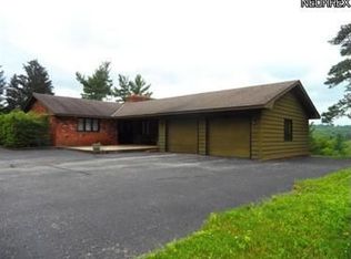9810 Kirtland Rd, Chardon, OH 44024