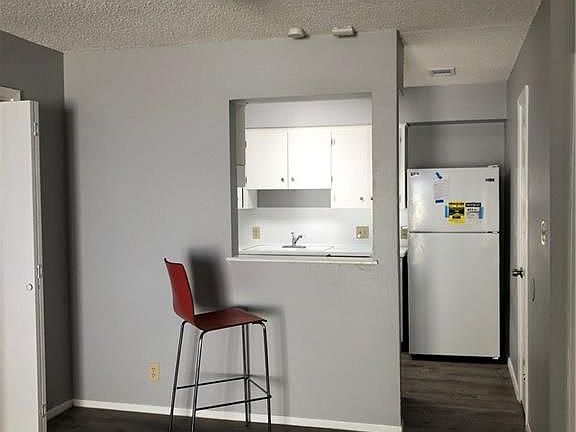 4th image of 6502 S 1st St #102