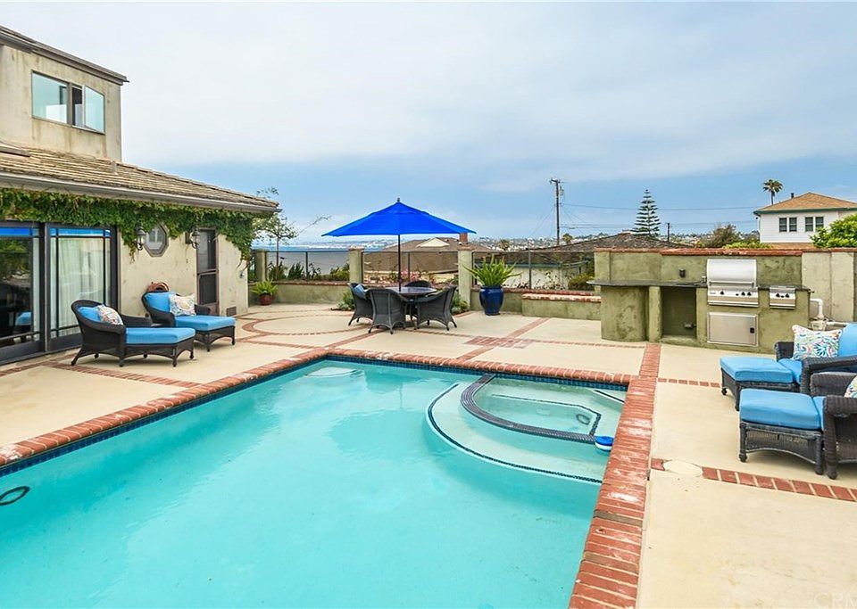 1st image of 504 Paseo De La Playa