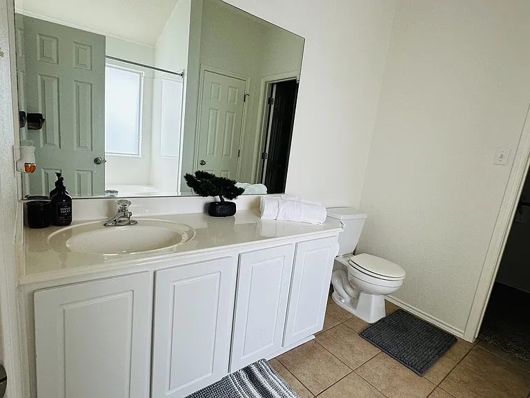 Sandy Brook Dr — Photo 30