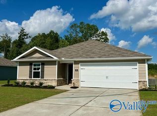 138 Syd Rd, Owens X Rds, AL 35763