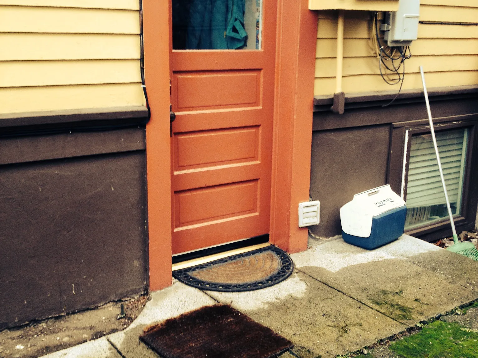 519 W McGraw St — Photo 3