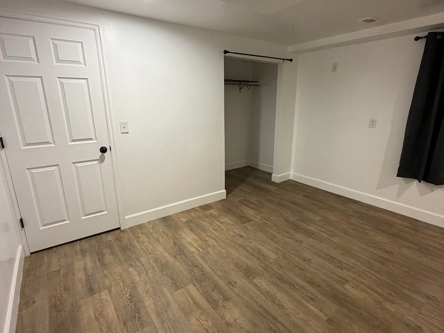 1 bed, 1050 sqft, $1,250 — Photo 3