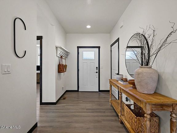 5th image of 4607-4607 E Marble Fox Ave