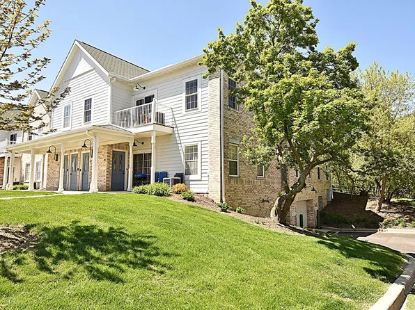 2732 Northview ROAD #85, Waukesha, WI 53188