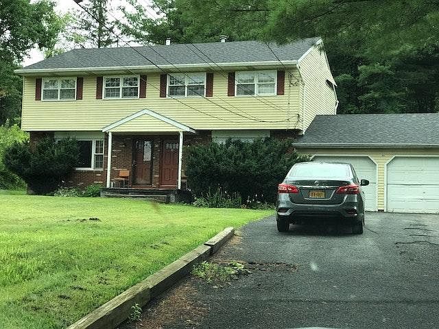 Woodin Road Duplex