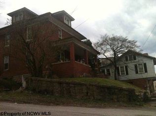 159 Holland Ave, Westover, WV 26501