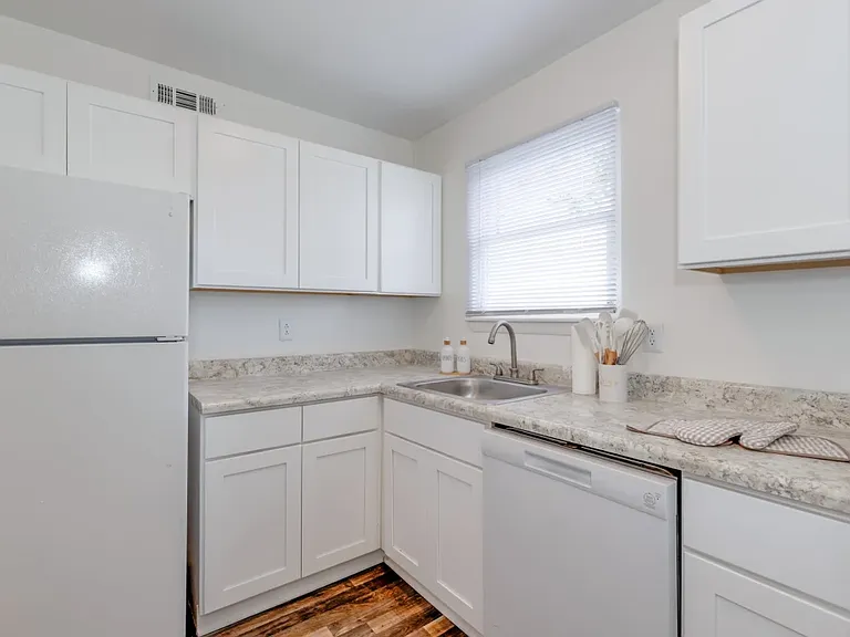 3047 Kings Row Ct #3047 — Photo 7