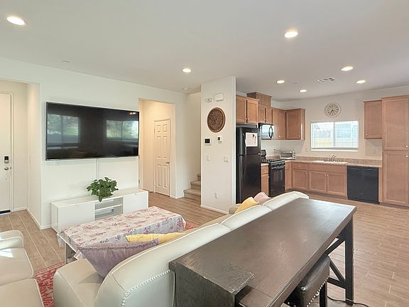 2nd image of 35107 Persano Pl