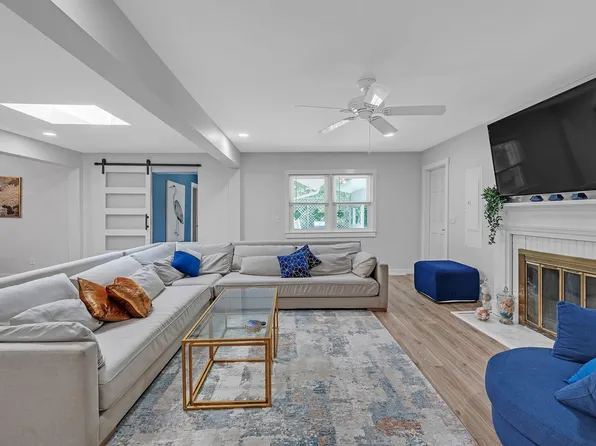 (undisclosed Address), Wilmington, NC 28412