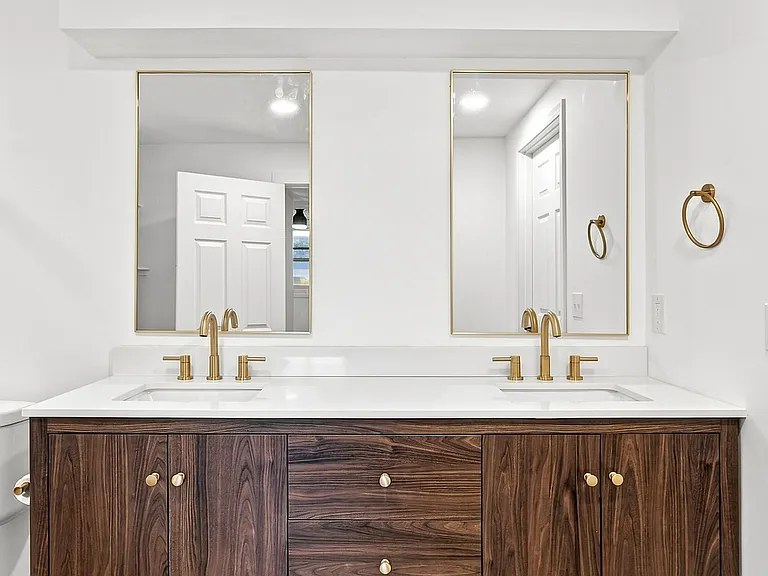3416 W Columbia Ave — Photo 25