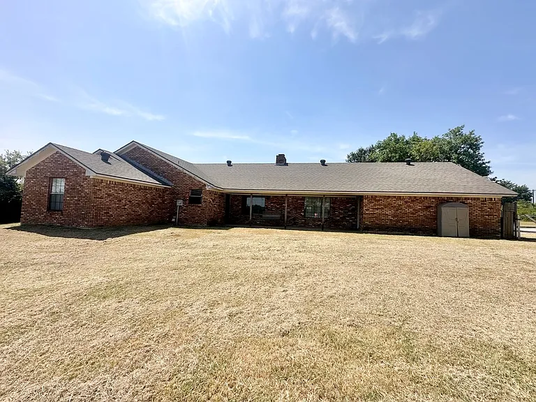 2829 Bailey Ln — Photo 25