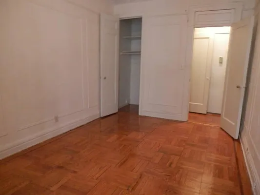 Rented by The Ambassador Realty Group | media 9