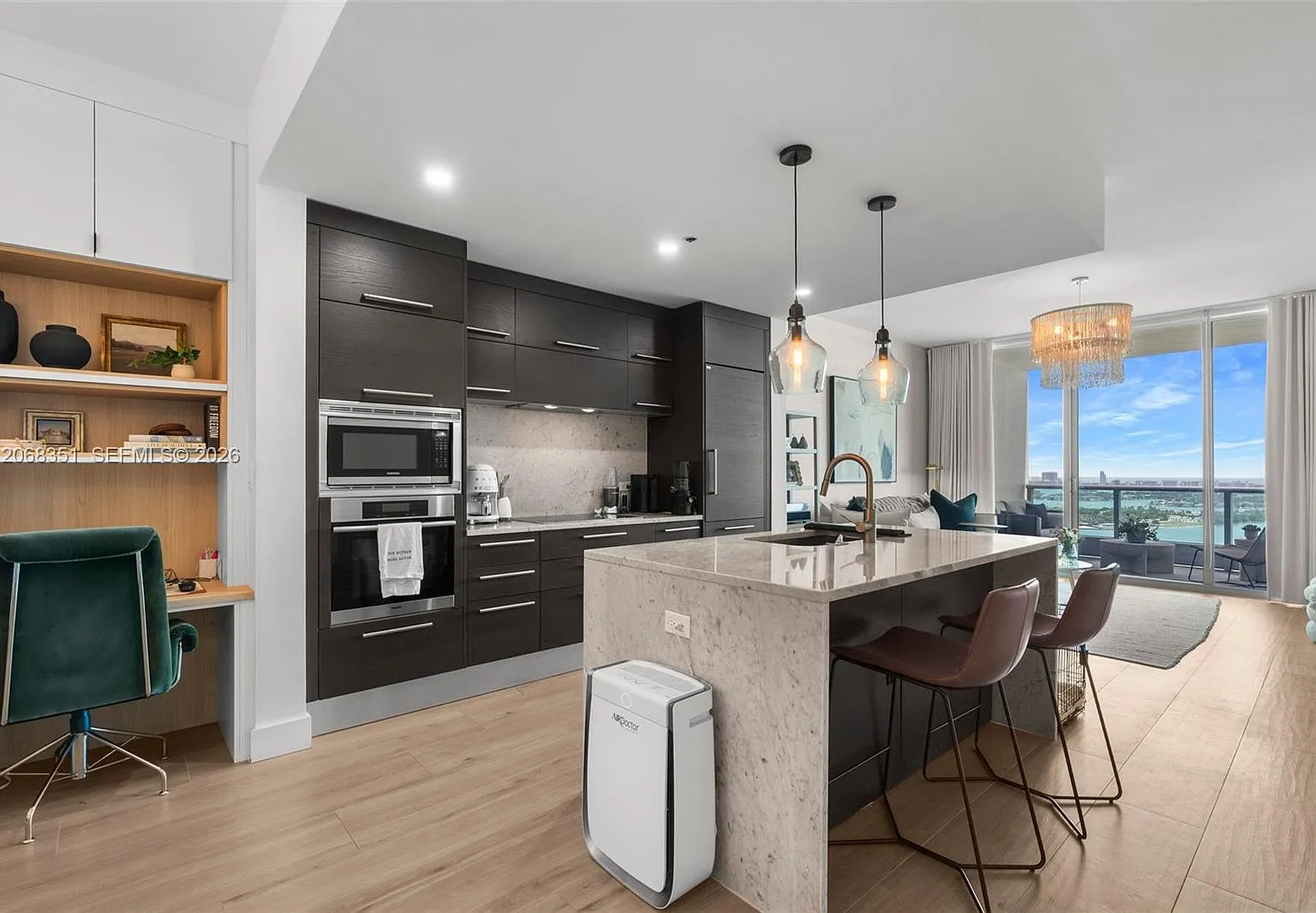 900 Biscayne Bay Condo — Photo 4