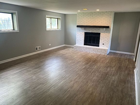 5th image of 504 Brierhill Dr