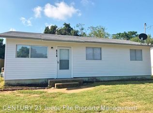 616 Park Ln, Denton, TX 76205