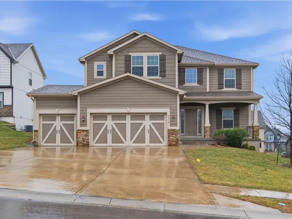 9610 N Elm Ct, Kansas City, MO 64157