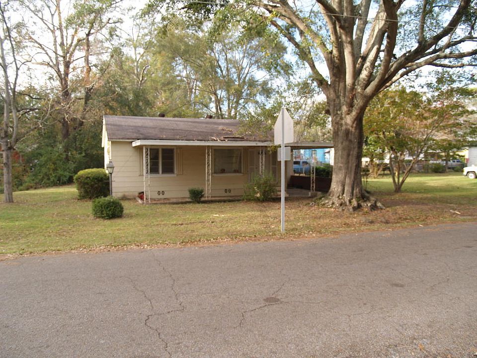 2nd image of 1605 43rd Ave
