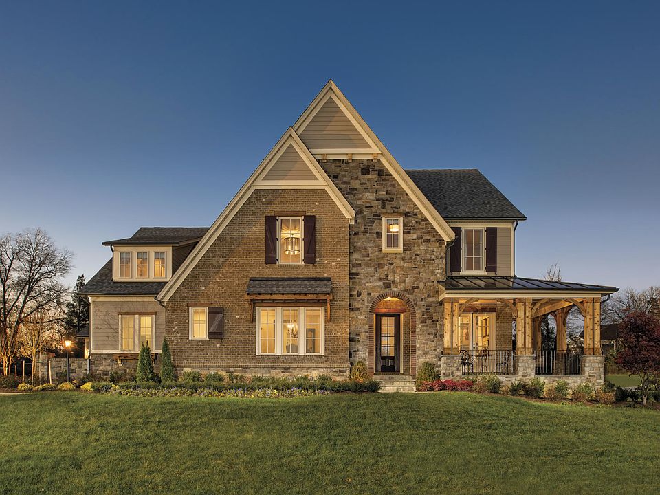 The Oakton F Exterior