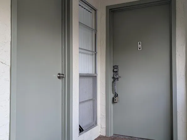 1208 Bahama Bnd APT H2, Pompano Beach, FL 33066