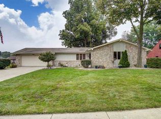 1300 Allison Blvd, Auburn, IN