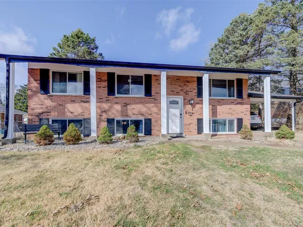 4163 Fuller Ln, Bridgeton, MO 63044