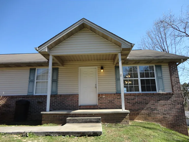 111 Gray Squirrel Ln — Photo 15