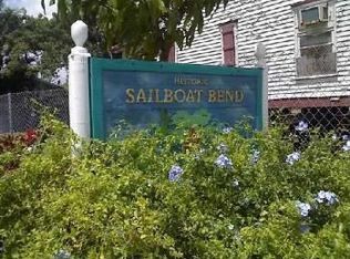 215 Cooley Ave, Fort Lauderdale, FL 33312