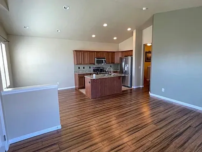 3019 S Ashburton Ln — Photo 10
