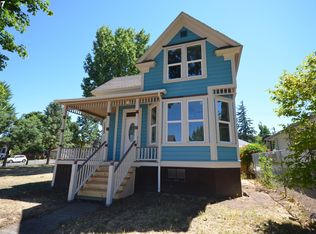 816 E 10th St, The Dalles, OR 97058