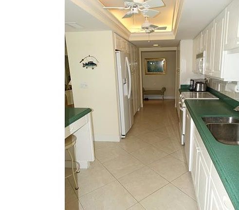 4th image of 1100 S Collier Blvd APT 623