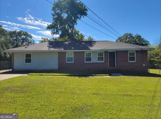 426 Northcrest Dr, Winder, GA 30680