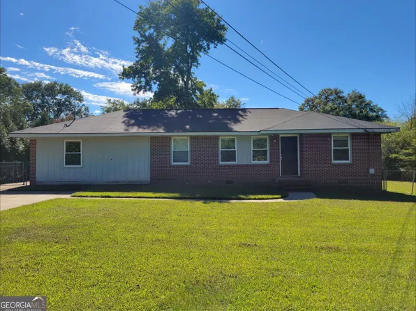 426 Northcrest Dr, Winder, GA 30680