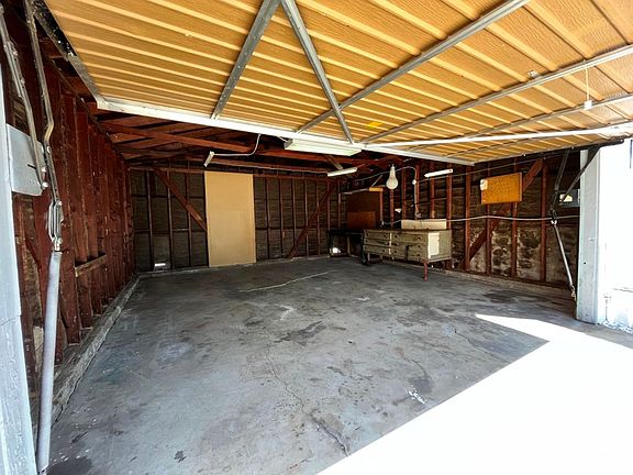 2nd image of 23045 Windom St