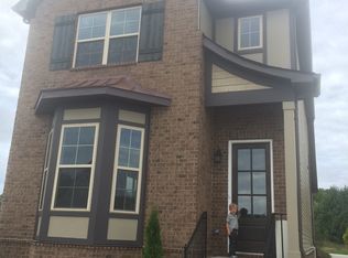 1593 Brockton Ln, Nashville, TN 37221
