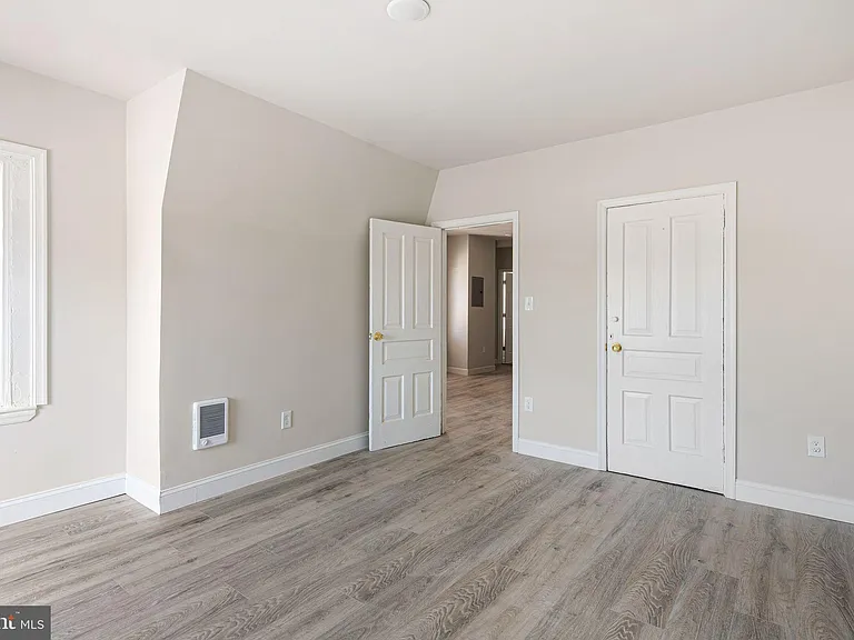 702 E Chelten Ave #3 — Photo 7