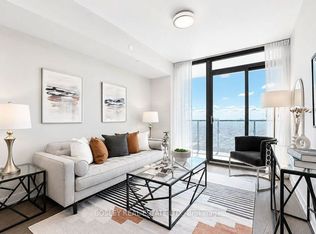 11 Wellesley St W #4307, Toronto, ON M4Y0G4