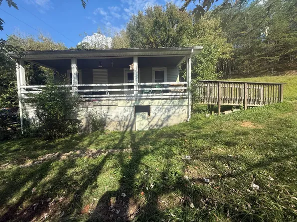 511 Southfork Rd, Beattyville, KY 41311