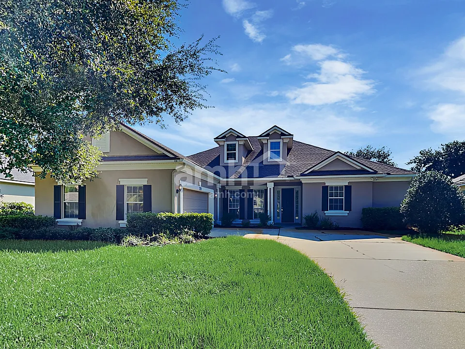 320 Valverde Ln