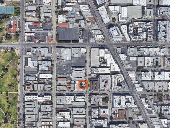 4th image of 5109 Klump Ave