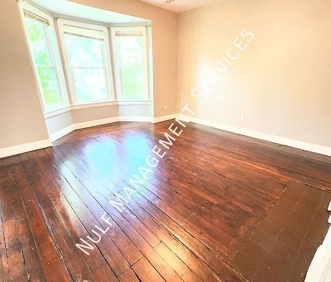 736 Clarissa St #2 — Photo 5