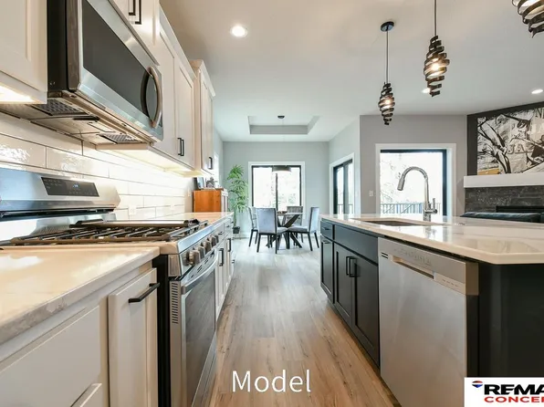 3505 Anaheim Ct, Lincoln, NE 68506