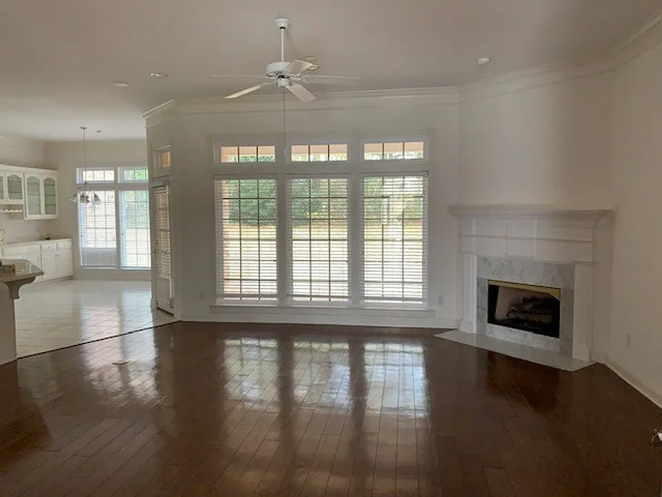 3281 Benyard Dr