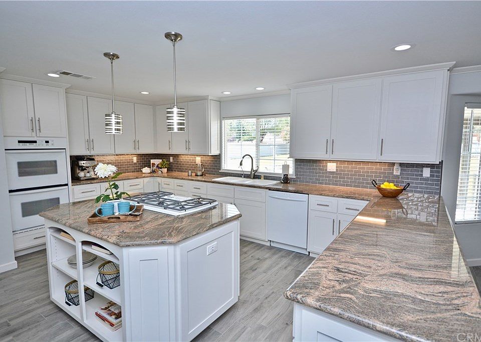 1st image of 28394 King Apache Cir